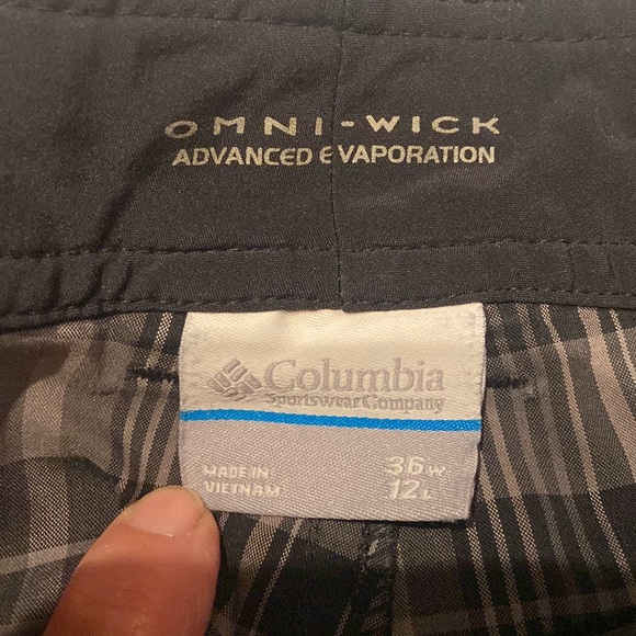 COLUMBIA Omni-Wick Mens Shorts Size 36 - Picture 4 of 9